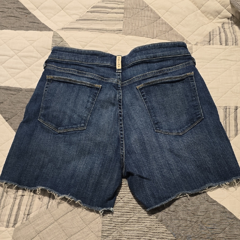 Ariat Ultra High Rise Women's Shorts